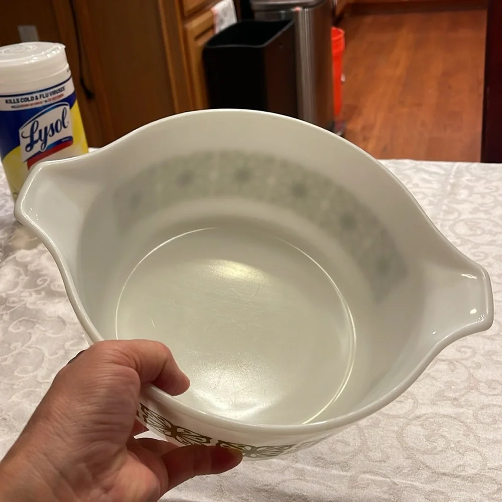 Vintage Pyrex  475-b 2.5 QT casserole dish ovenware USA